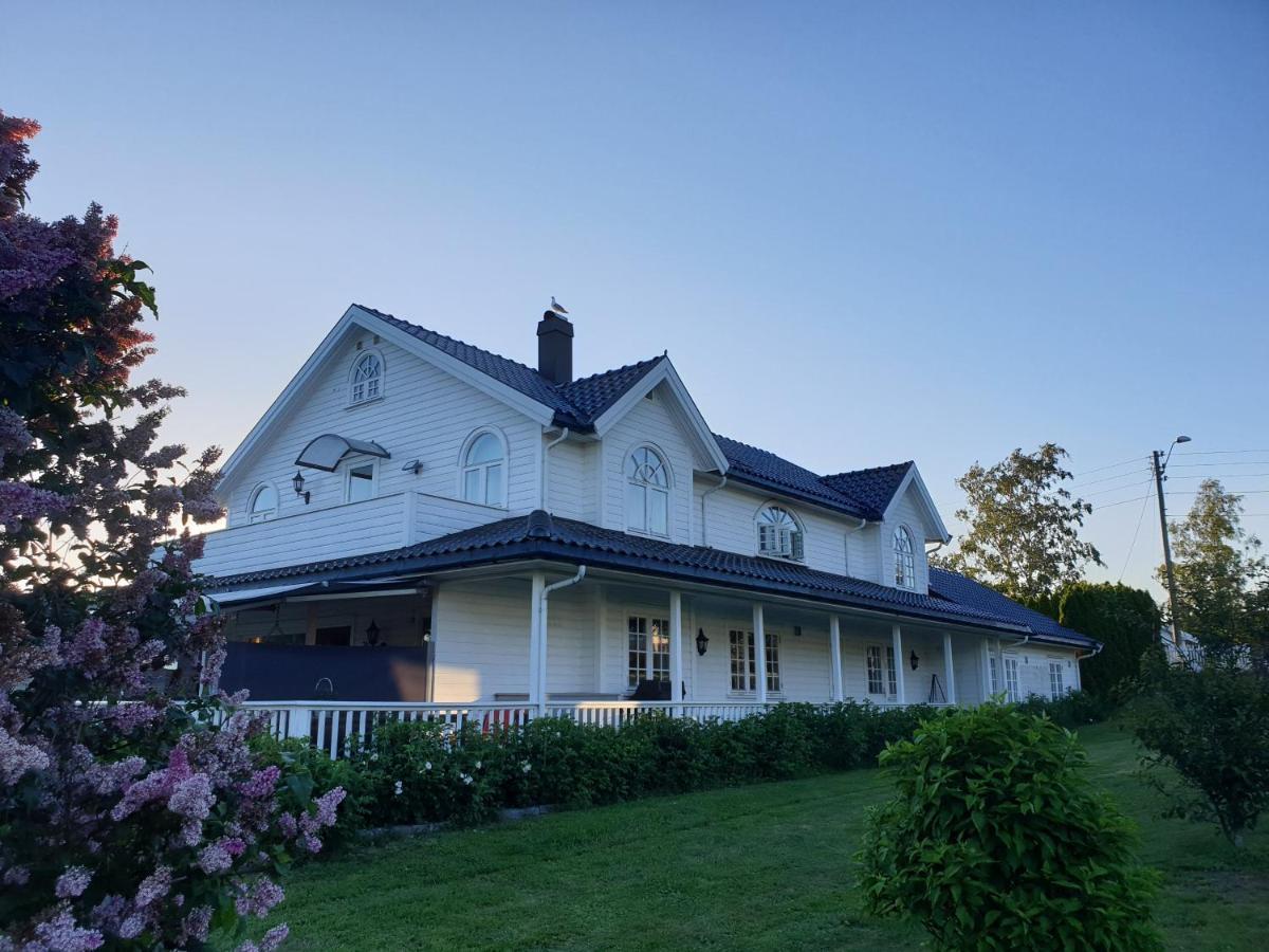 Beach Front Villa In Tonsberg Norway Only July 20-25 Экстерьер фото
