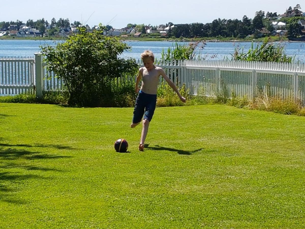 Beach Front Villa In Tonsberg Norway Only July 20-25 Экстерьер фото
